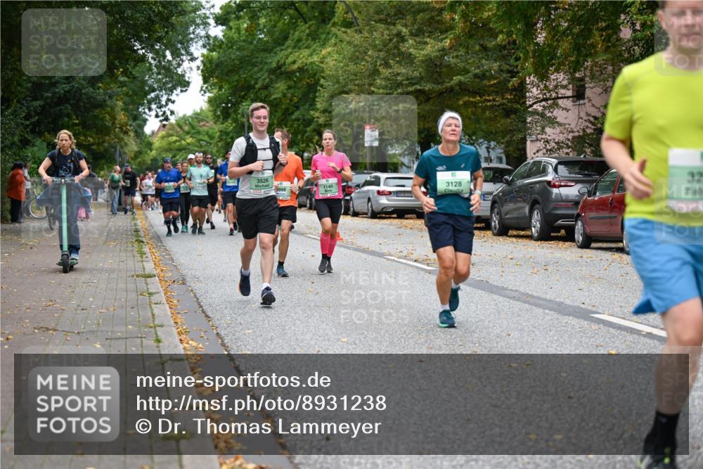 21.09.2025 - PSD Bank Halbmarathon Dr. Thomas Lammeyer http://msf.ph/oto/8931238 21.09.2025 10:50:48 Laufen 3526, 1998, 1140, 3128, 32 meine-sportfotos.de