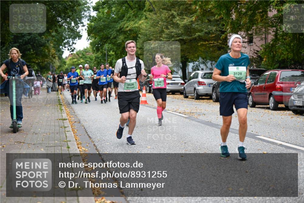 21.09.2025 - PSD Bank Halbmarathon Dr. Thomas Lammeyer http://msf.ph/oto/8931255 21.09.2025 10:50:48 Laufen 3526, 1140, 3128, 4915 meine-sportfotos.de