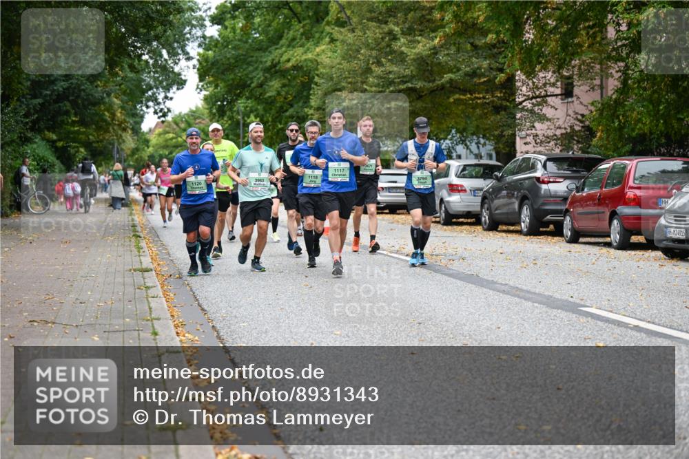 21.09.2025 - PSD Bank Halbmarathon Dr. Thomas Lammeyer http://msf.ph/oto/8931343 21.09.2025 10:50:53 Laufen 3671, 1117, 1118, 3963, 1120, 3794, 4915 meine-sportfotos.de