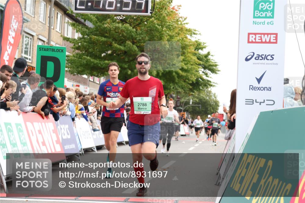 21.09.2025 - PSD Bank Halbmarathon Strokosch-Dieckow http://msf.ph/oto/8931697 21.09.2025 12:16:18 Ziel 1247, 2788, 3142, 3320, 3434 meine-sportfotos.de