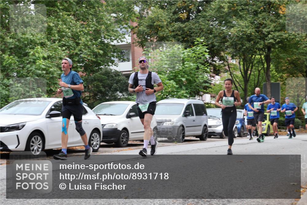 21.09.2025 - PSD Bank Halbmarathon Luisa Fischer http://msf.ph/oto/8931718 21.09.2025 11:57:56 Laufen 1045, 2754, 2979 meine-sportfotos.de