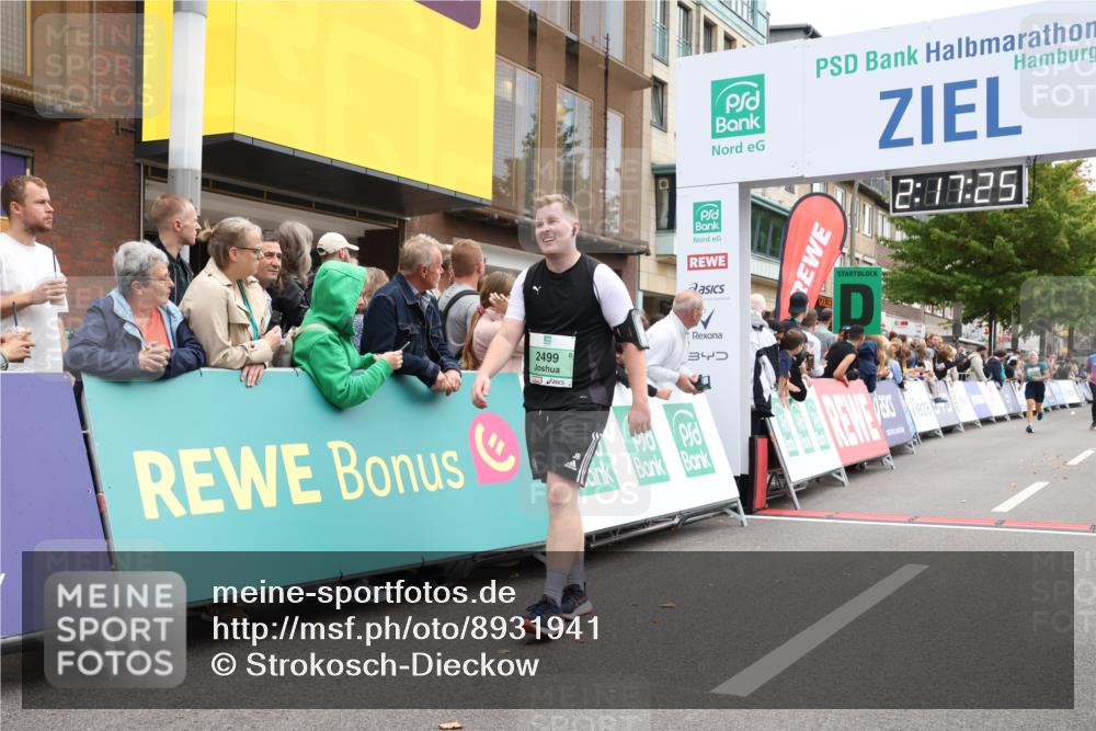 21.09.2025 - PSD Bank Halbmarathon Strokosch-Dieckow http://msf.ph/oto/8931941 21.09.2025 12:16:49 Ziel 2499, 3128, 3338, 3372, 3551 meine-sportfotos.de