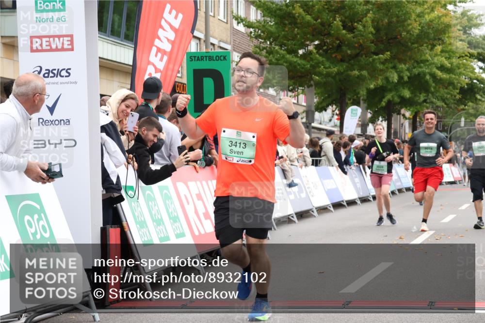 21.09.2025 - PSD Bank Halbmarathon Strokosch-Dieckow http://msf.ph/oto/8932102 21.09.2025 12:17:09 Ziel 1599, 2877, 3018, 3028, 3413, 3500, 3734, 3773, 3831 meine-sportfotos.de