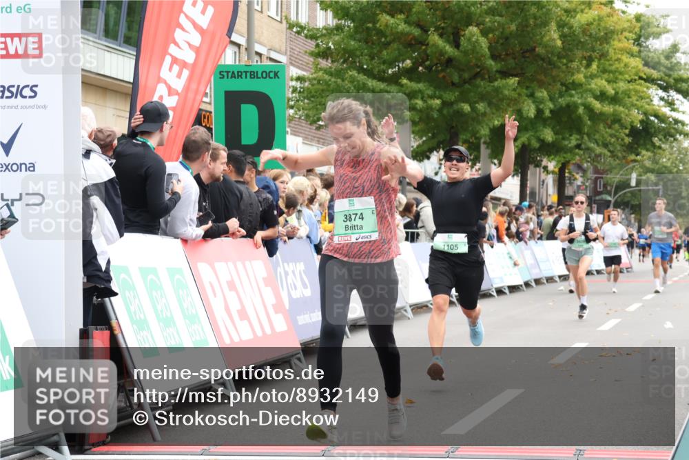 21.09.2025 - PSD Bank Halbmarathon Strokosch-Dieckow http://msf.ph/oto/8932149 21.09.2025 12:17:22 Ziel 1061, 1105, 3334, 3496, 3609, 3874, 4032 meine-sportfotos.de