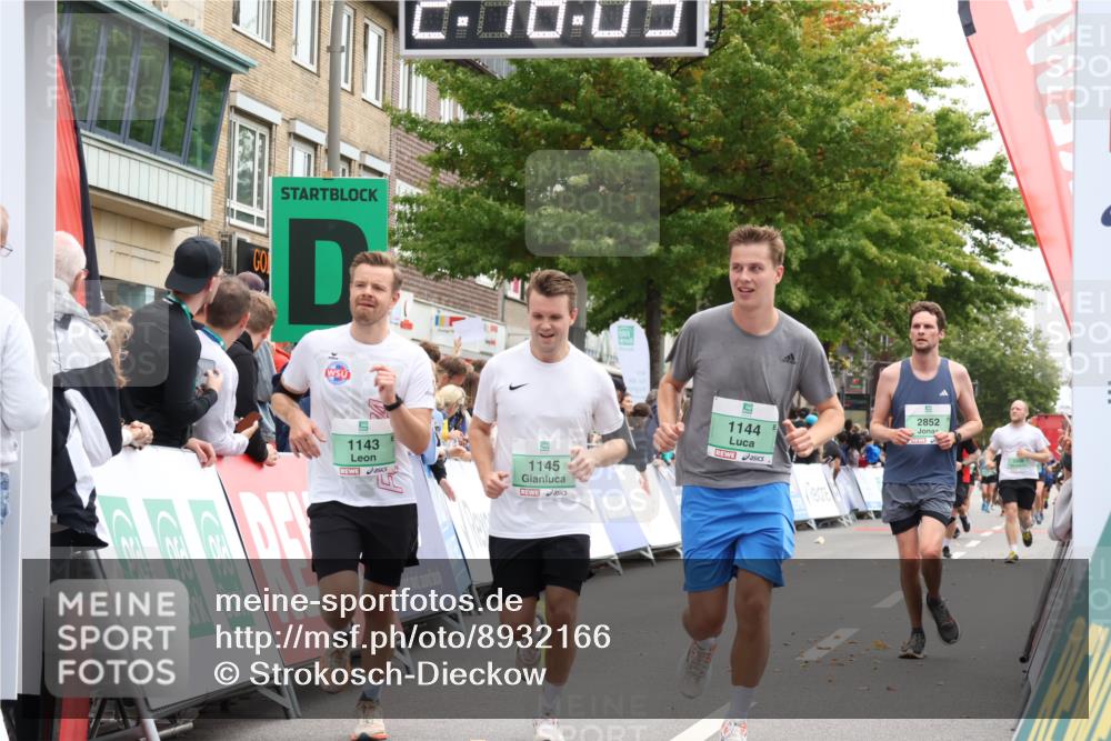 21.09.2025 - PSD Bank Halbmarathon Strokosch-Dieckow http://msf.ph/oto/8932166 21.09.2025 12:17:32 Ziel 1143, 1144, 1145, 2852, 3609 meine-sportfotos.de