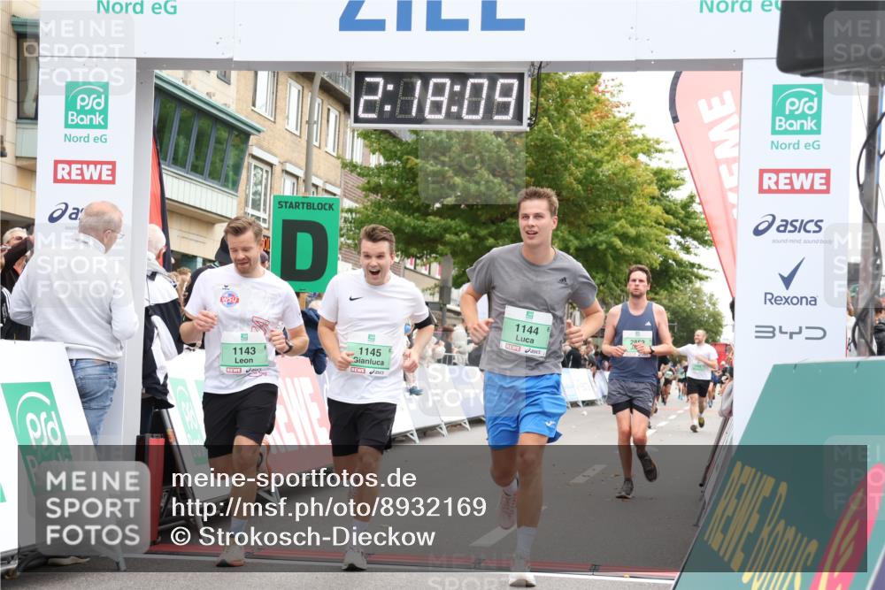 21.09.2025 - PSD Bank Halbmarathon Strokosch-Dieckow http://msf.ph/oto/8932169 21.09.2025 12:17:33 Ziel 1143, 1144, 1145, 2852, 3609 meine-sportfotos.de