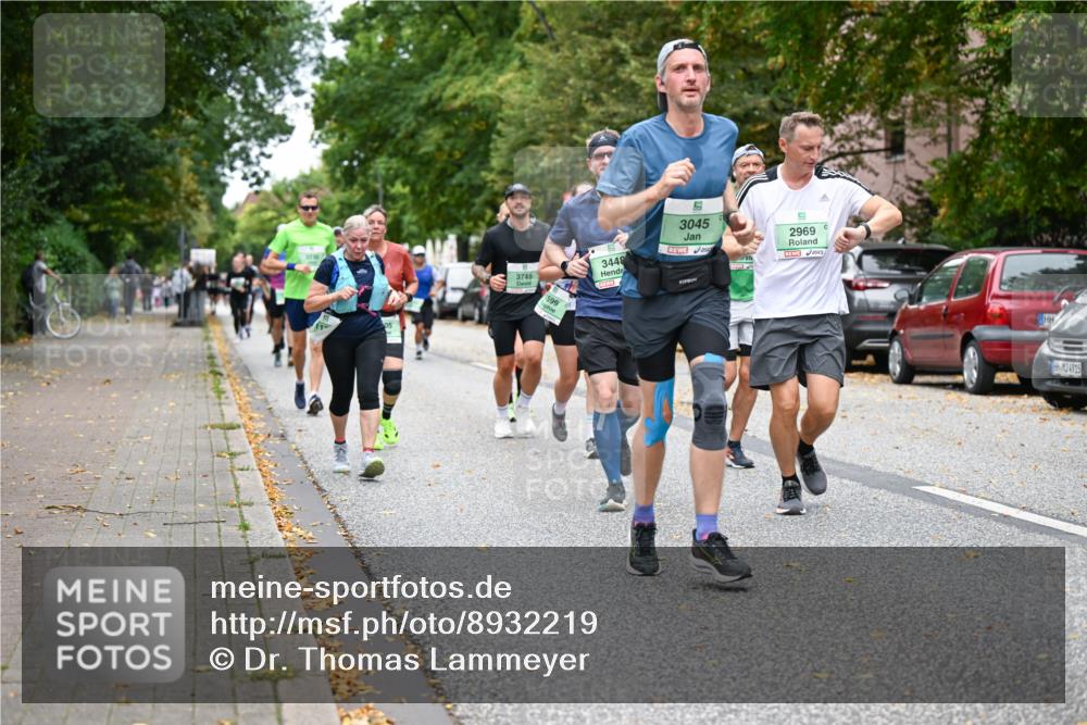 21.09.2025 - PSD Bank Halbmarathon Dr. Thomas Lammeyer http://msf.ph/oto/8932219 21.09.2025 10:51:47 Laufen 11, 3749, 1599, 3448, 3045, 2969, 4915 meine-sportfotos.de