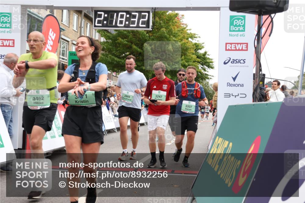 21.09.2025 - PSD Bank Halbmarathon Strokosch-Dieckow http://msf.ph/oto/8932256 21.09.2025 12:17:55 Ziel 1119, 1207, 1503, 2639, 2831, 2869, 2881, 2937, 3117, 3171, 3192, 3195, 3247, 3337, 3462, 4023 meine-sportfotos.de