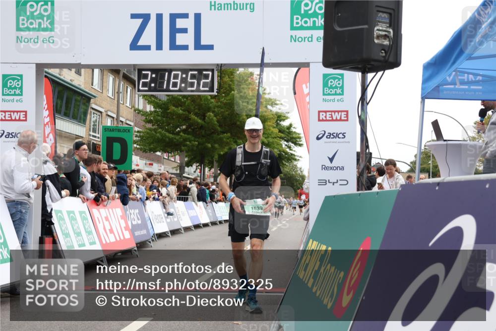 21.09.2025 - PSD Bank Halbmarathon Strokosch-Dieckow http://msf.ph/oto/8932325 21.09.2025 12:18:16 Ziel 1094, 1100, 1539, 2216, 2397, 3415, 3971 meine-sportfotos.de