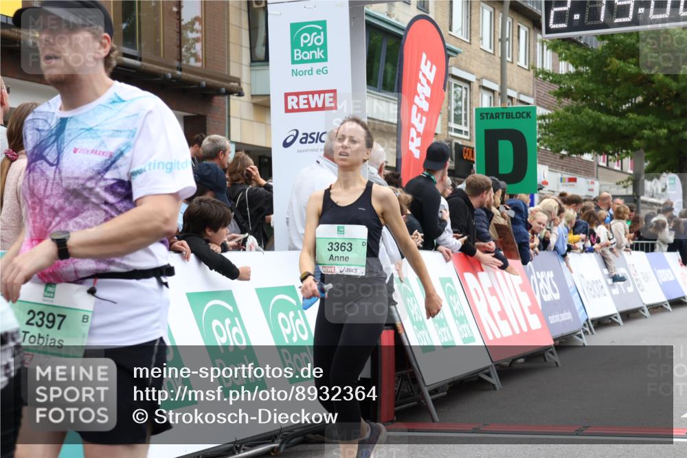 21.09.2025 - PSD Bank Halbmarathon Strokosch-Dieckow http://msf.ph/oto/8932364 21.09.2025 12:18:23 Ziel 1385, 2397, 3363, 3415, 3971 meine-sportfotos.de