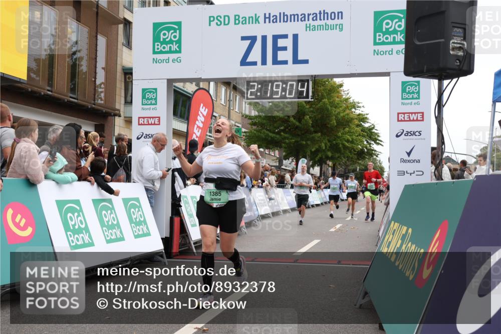 21.09.2025 - PSD Bank Halbmarathon Strokosch-Dieckow http://msf.ph/oto/8932378 21.09.2025 12:18:27 Ziel 1290, 1292, 1385, 2397, 3178, 3363, 3415, 3642, 3971 meine-sportfotos.de