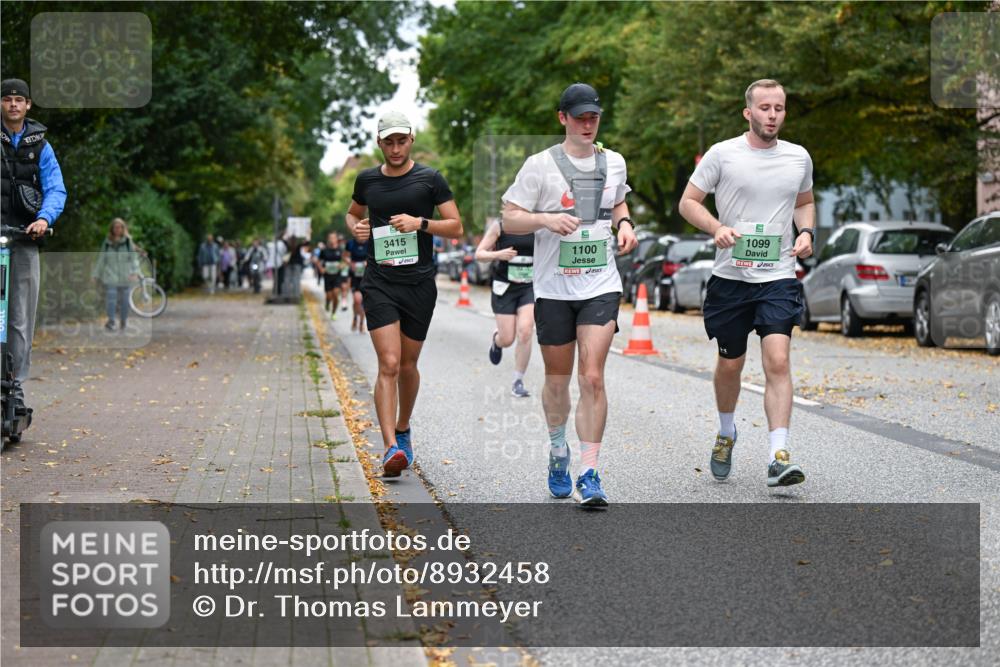 21.09.2025 - PSD Bank Halbmarathon Dr. Thomas Lammeyer http://msf.ph/oto/8932458 21.09.2025 10:52:14 Laufen 3415, 5, 1100, 1099 meine-sportfotos.de
