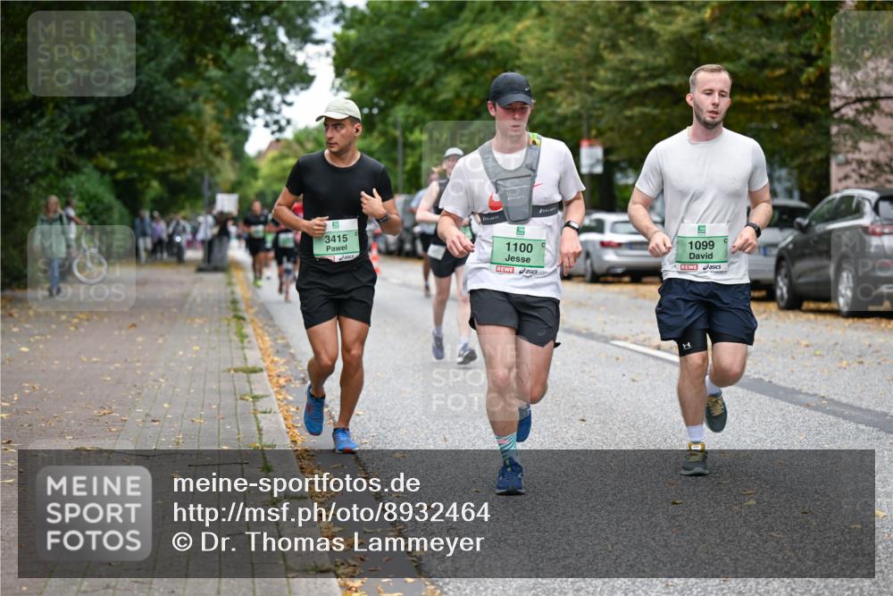 21.09.2025 - PSD Bank Halbmarathon Dr. Thomas Lammeyer http://msf.ph/oto/8932464 21.09.2025 10:52:15 Laufen 3415, 1100, 1099 meine-sportfotos.de