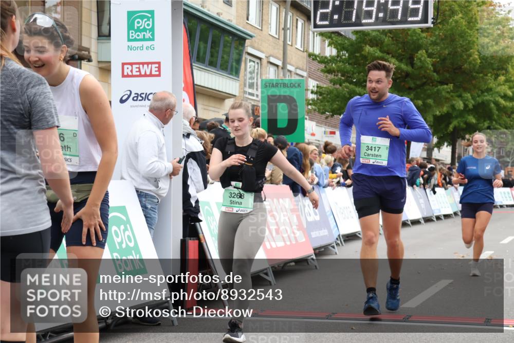 21.09.2025 - PSD Bank Halbmarathon Strokosch-Dieckow http://msf.ph/oto/8932543 21.09.2025 12:19:12 Ziel 1294, 3268, 3306, 3417, 3437, 3900 meine-sportfotos.de