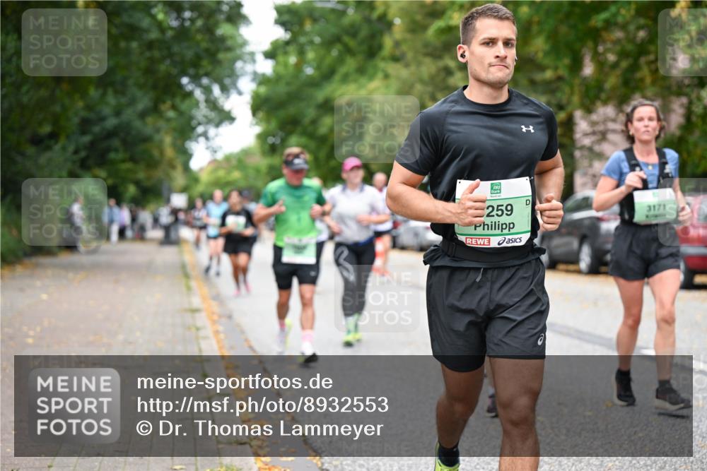 21.09.2025 - PSD Bank Halbmarathon Dr. Thomas Lammeyer http://msf.ph/oto/8932553 21.09.2025 10:52:29 Laufen 259, 3171 meine-sportfotos.de
