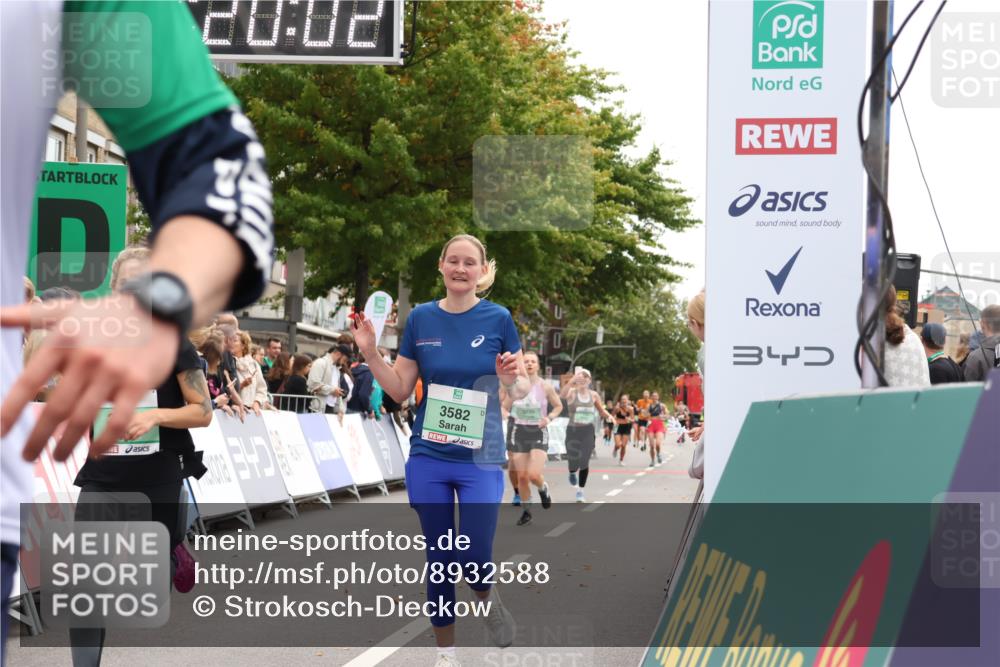 21.09.2025 - PSD Bank Halbmarathon Strokosch-Dieckow http://msf.ph/oto/8932588 21.09.2025 12:19:26 Ziel 2002, 2981, 3293, 3582, 3720, 3977 meine-sportfotos.de