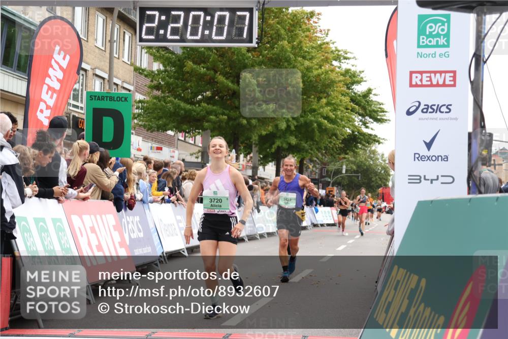 21.09.2025 - PSD Bank Halbmarathon Strokosch-Dieckow http://msf.ph/oto/8932607 21.09.2025 12:19:30 Ziel 1142, 2002, 2981, 3293, 3423, 3582, 3720, 3977 meine-sportfotos.de