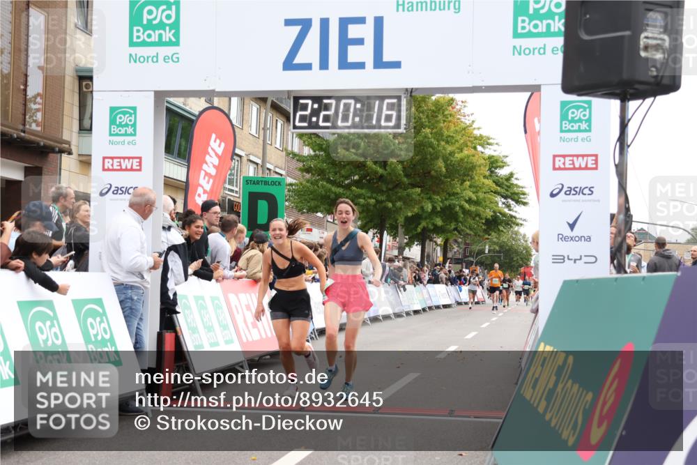 21.09.2025 - PSD Bank Halbmarathon Strokosch-Dieckow http://msf.ph/oto/8932645 21.09.2025 12:19:39 Ziel 1142, 3423, 3662, 3663 meine-sportfotos.de