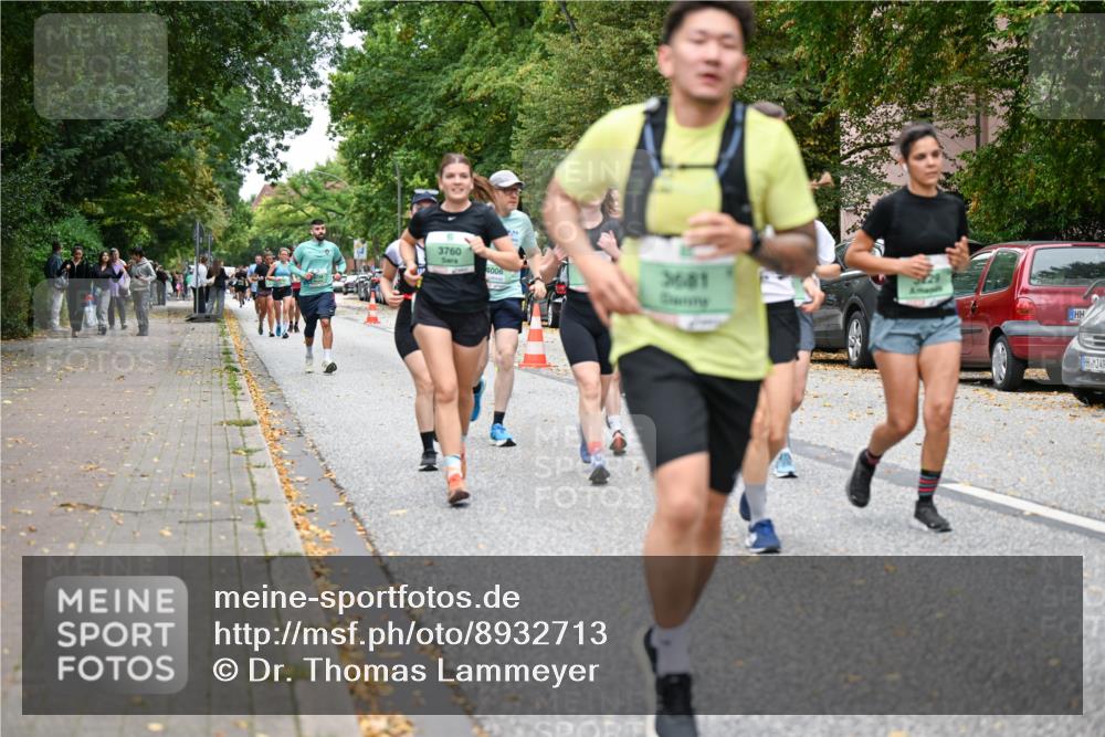 21.09.2025 - PSD Bank Halbmarathon Dr. Thomas Lammeyer http://msf.ph/oto/8932713 21.09.2025 10:52:49 Laufen 3760, 4006, 3681, 49 meine-sportfotos.de
