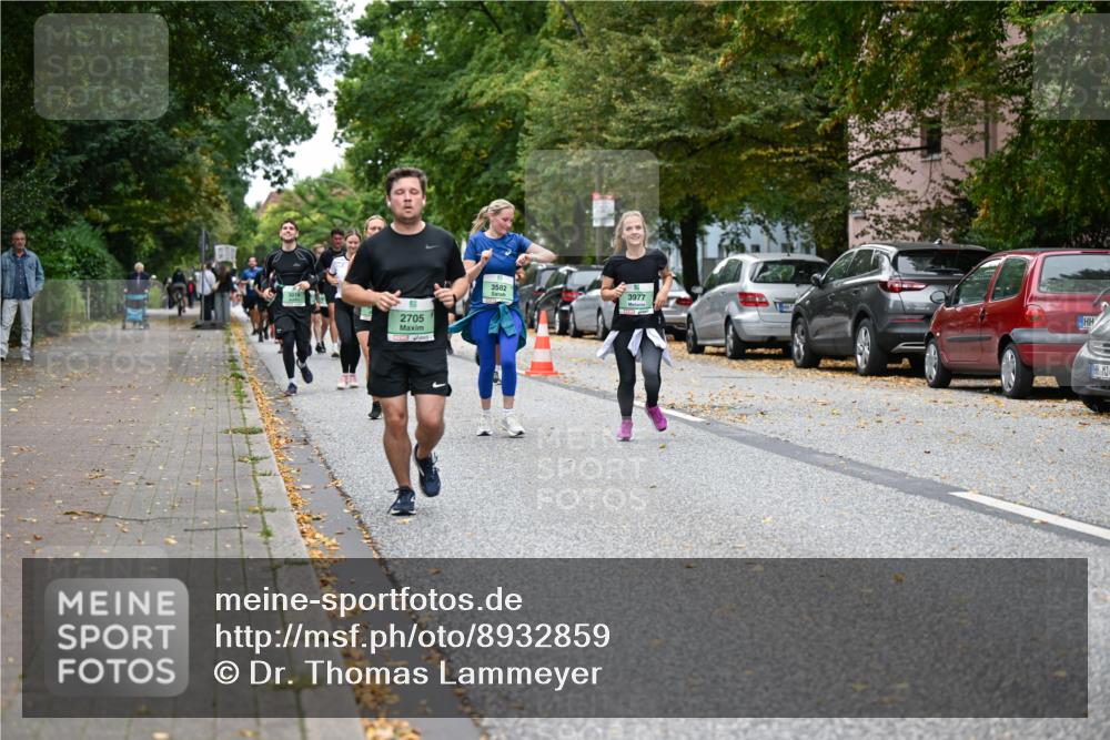 21.09.2025 - PSD Bank Halbmarathon Dr. Thomas Lammeyer http://msf.ph/oto/8932859 21.09.2025 10:53:19 Laufen 3582, 3019, 3977, 2705, 7225 meine-sportfotos.de