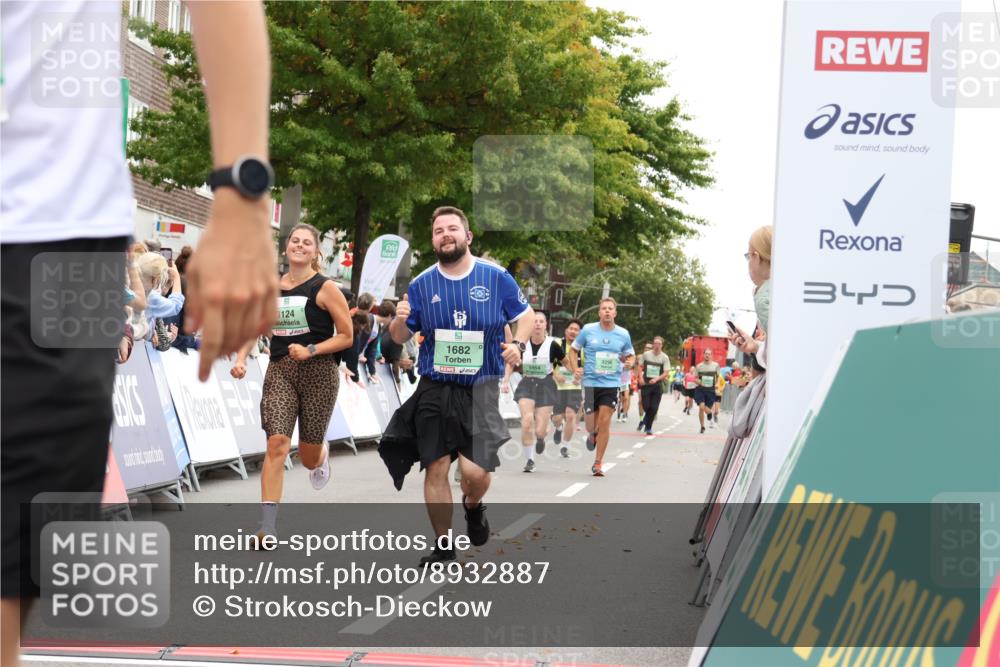 21.09.2025 - PSD Bank Halbmarathon Strokosch-Dieckow http://msf.ph/oto/8932887 21.09.2025 12:20:59 Ziel 1474, 1552, 1682, 3124, 3690 meine-sportfotos.de