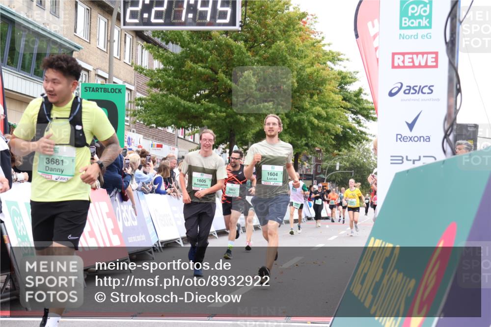 21.09.2025 - PSD Bank Halbmarathon Strokosch-Dieckow http://msf.ph/oto/8932922 21.09.2025 12:21:09 Ziel 1054, 1604, 1605, 1682, 1771, 2882, 3246, 3296, 3643, 3681 meine-sportfotos.de