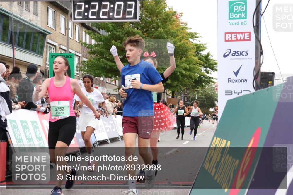 21.09.2025 - PSD Bank Halbmarathon Strokosch-Dieckow http://msf.ph/oto/8932998 21.09.2025 12:21:27 Ziel 1130, 2752, 2874, 2887, 3343, 3460, 3571, 3740, 3980 meine-sportfotos.de