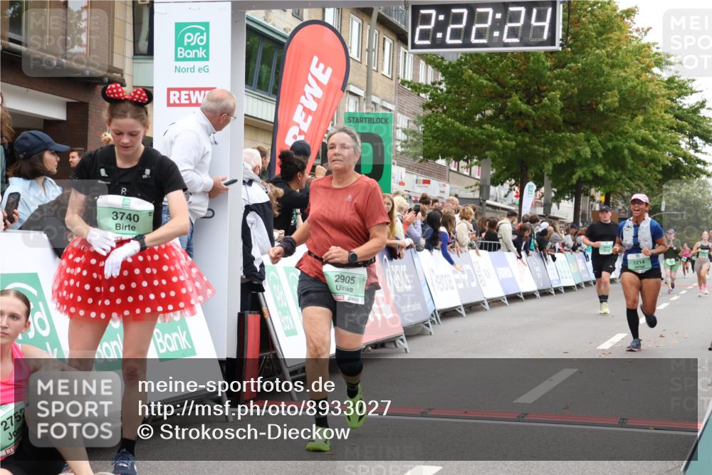 21.09.2025 - PSD Bank Halbmarathon Strokosch-Dieckow http://msf.ph/oto/8933027 21.09.2025 12:21:48 Ziel 1214, 2840, 2905, 3333, 3694 meine-sportfotos.de