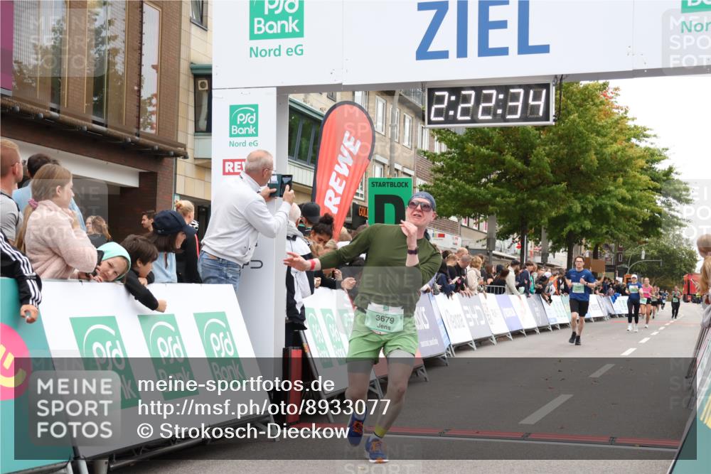21.09.2025 - PSD Bank Halbmarathon Strokosch-Dieckow http://msf.ph/oto/8933077 21.09.2025 12:21:57 Ziel 1214, 3409, 3679, 3694 meine-sportfotos.de
