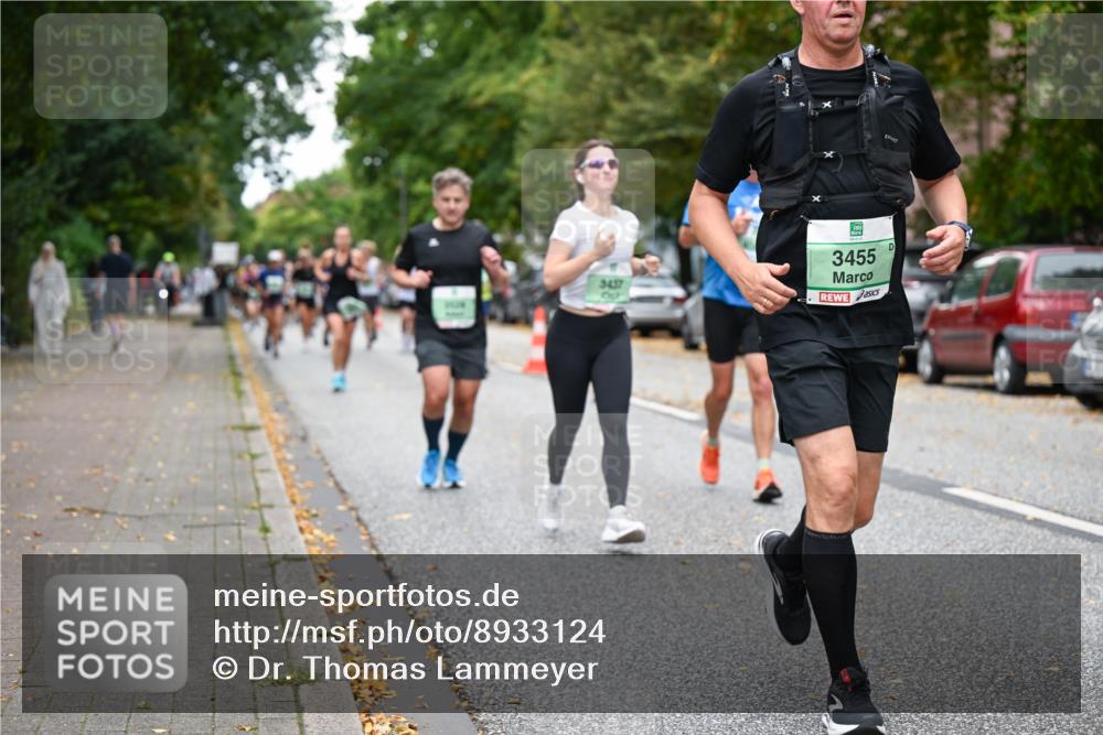21.09.2025 - PSD Bank Halbmarathon Dr. Thomas Lammeyer http://msf.ph/oto/8933124 21.09.2025 10:53:53 Laufen 3437, 3455 meine-sportfotos.de