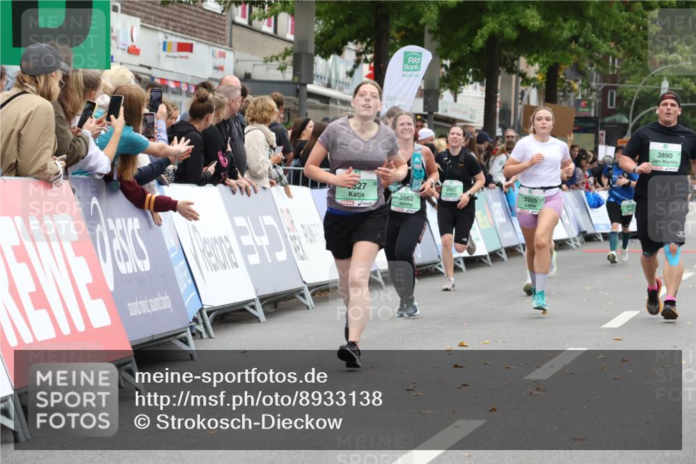 21.09.2025 - PSD Bank Halbmarathon Strokosch-Dieckow http://msf.ph/oto/8933138 21.09.2025 12:22:12 Ziel 3305, 3327, 3629, 3890, 4030 meine-sportfotos.de