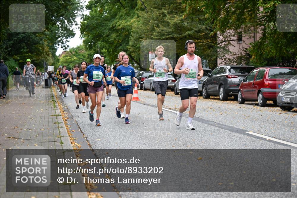 21.09.2025 - PSD Bank Halbmarathon Dr. Thomas Lammeyer http://msf.ph/oto/8933202 21.09.2025 10:54:01 Laufen 2973, 2974, 1950, 3737, 4915 meine-sportfotos.de