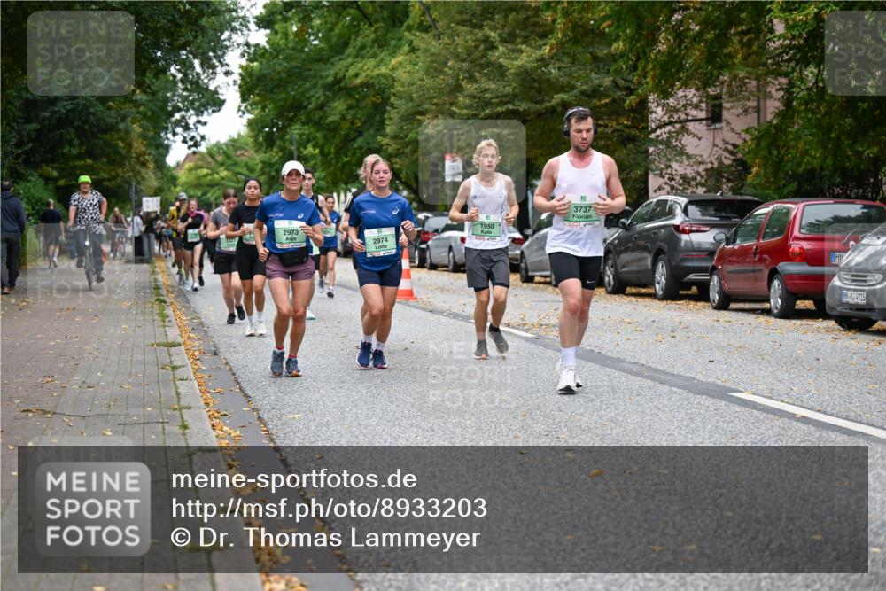 21.09.2025 - PSD Bank Halbmarathon Dr. Thomas Lammeyer http://msf.ph/oto/8933203 21.09.2025 10:54:01 Laufen 2973, 2974, 1950, 3737, 4915 meine-sportfotos.de