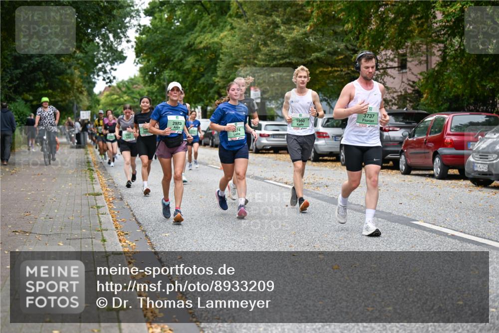 21.09.2025 - PSD Bank Halbmarathon Dr. Thomas Lammeyer http://msf.ph/oto/8933209 21.09.2025 10:54:02 Laufen 2973, 3327, 74, 1950, 3737, 4915 meine-sportfotos.de