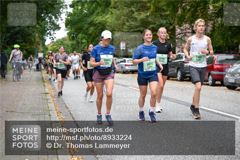 21.09.2025 - PSD Bank Halbmarathon Dr. Thomas Lammeyer http://msf.ph/oto/8933224 21.09.2025 10:54:03 Laufen 3327, 3796, 1950, 2973, 2974, 4925 meine-sportfotos.de