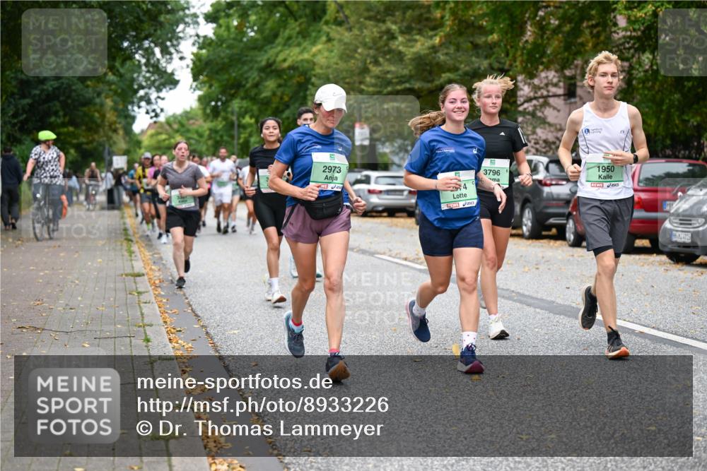 21.09.2025 - PSD Bank Halbmarathon Dr. Thomas Lammeyer http://msf.ph/oto/8933226 21.09.2025 10:54:03 Laufen 2973, 4, 3796, 1950, 4925 meine-sportfotos.de