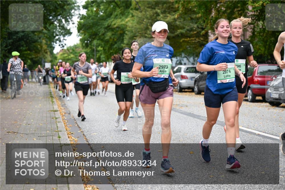 21.09.2025 - PSD Bank Halbmarathon Dr. Thomas Lammeyer http://msf.ph/oto/8933234 21.09.2025 10:54:04 Laufen 3327, 346, 2973, 2974, 796 meine-sportfotos.de
