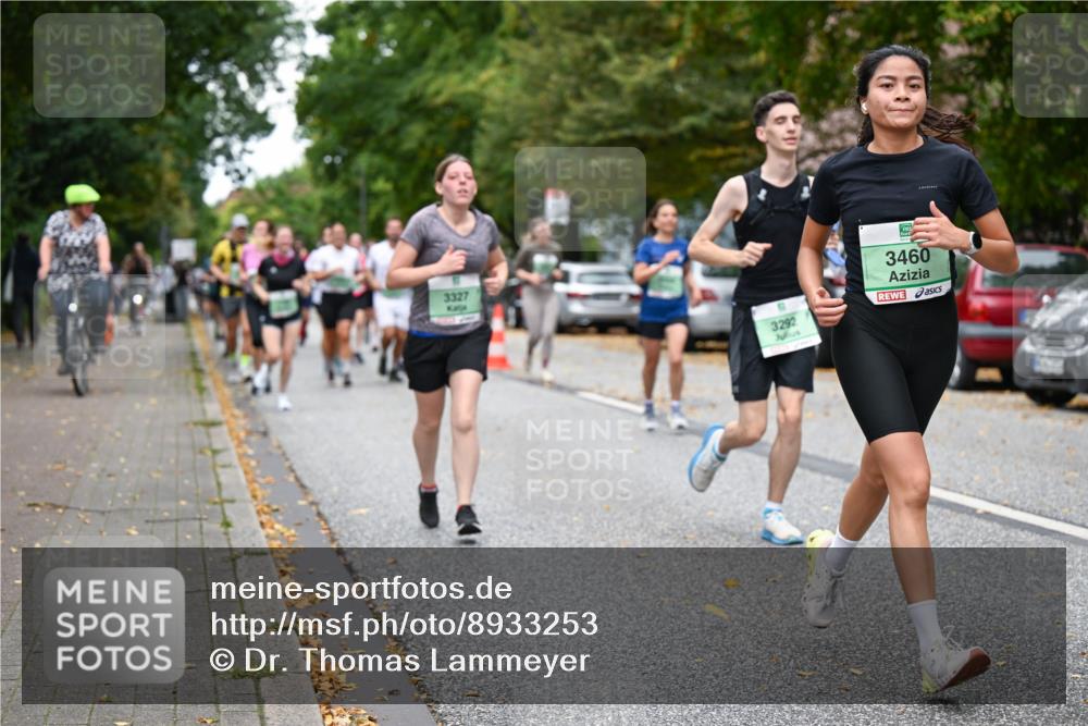 21.09.2025 - PSD Bank Halbmarathon Dr. Thomas Lammeyer http://msf.ph/oto/8933253 21.09.2025 10:54:06 Laufen 3327, 3292, 3460 meine-sportfotos.de