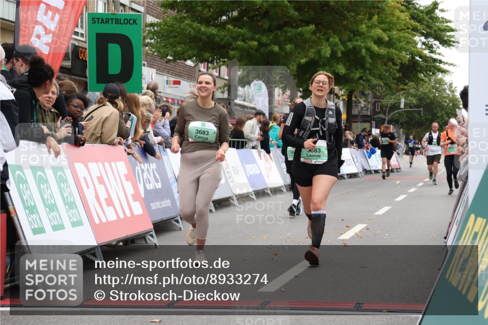 21.09.2025 - PSD Bank Halbmarathon Strokosch-Dieckow http://msf.ph/oto/8933274 21.09.2025 12:22:56 Ziel 1148, 1149, 3383, 3430, 3535, 3683, 3754, 4008 meine-sportfotos.de
