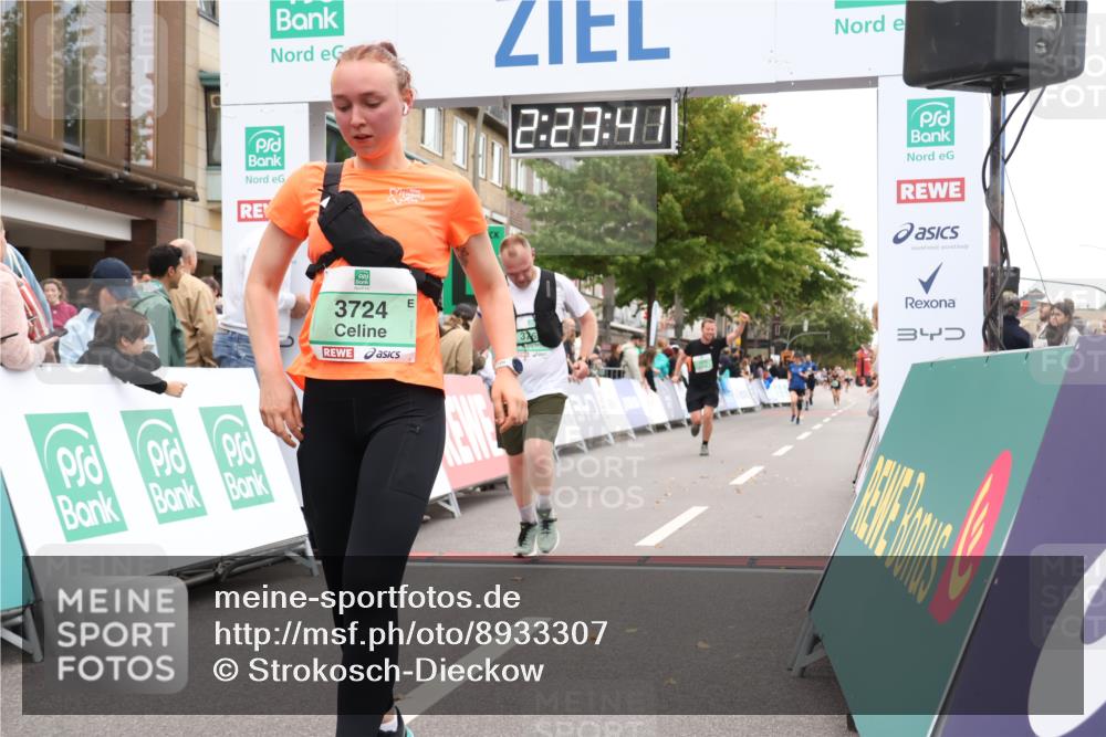 21.09.2025 - PSD Bank Halbmarathon Strokosch-Dieckow http://msf.ph/oto/8933307 21.09.2025 12:23:04 Ziel 1675, 3383, 3535, 3683, 3724, 3765 meine-sportfotos.de