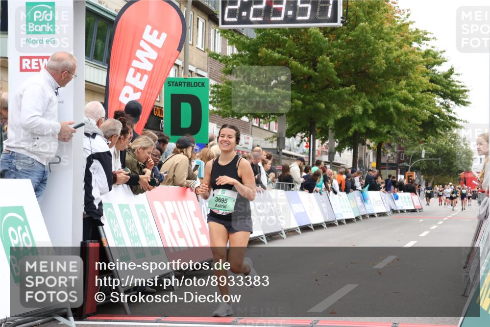 21.09.2025 - PSD Bank Halbmarathon Strokosch-Dieckow http://msf.ph/oto/8933383 21.09.2025 12:23:20 Ziel 1295, 3695, 3742 meine-sportfotos.de
