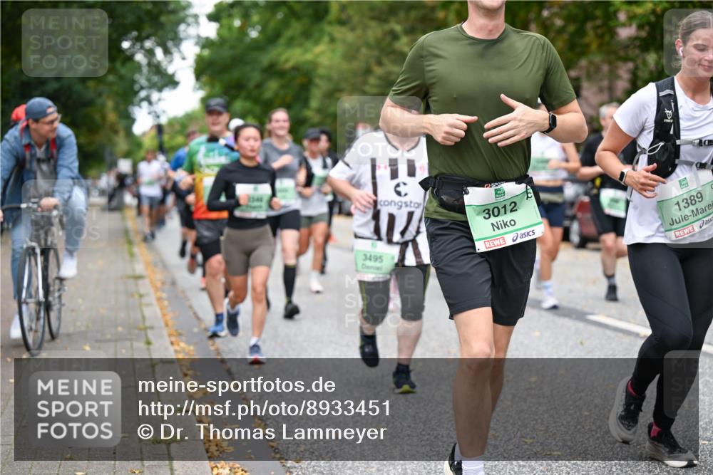 21.09.2025 - PSD Bank Halbmarathon Dr. Thomas Lammeyer http://msf.ph/oto/8933451 21.09.2025 10:54:25 Laufen 3495, 3012, 1389 meine-sportfotos.de