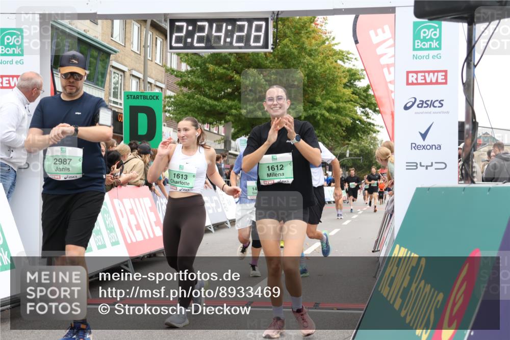 21.09.2025 - PSD Bank Halbmarathon Strokosch-Dieckow http://msf.ph/oto/8933469 21.09.2025 12:23:52 Ziel 1011, 1012, 1013, 1448, 1449, 1612, 1613, 2987, 3368, 3546 meine-sportfotos.de