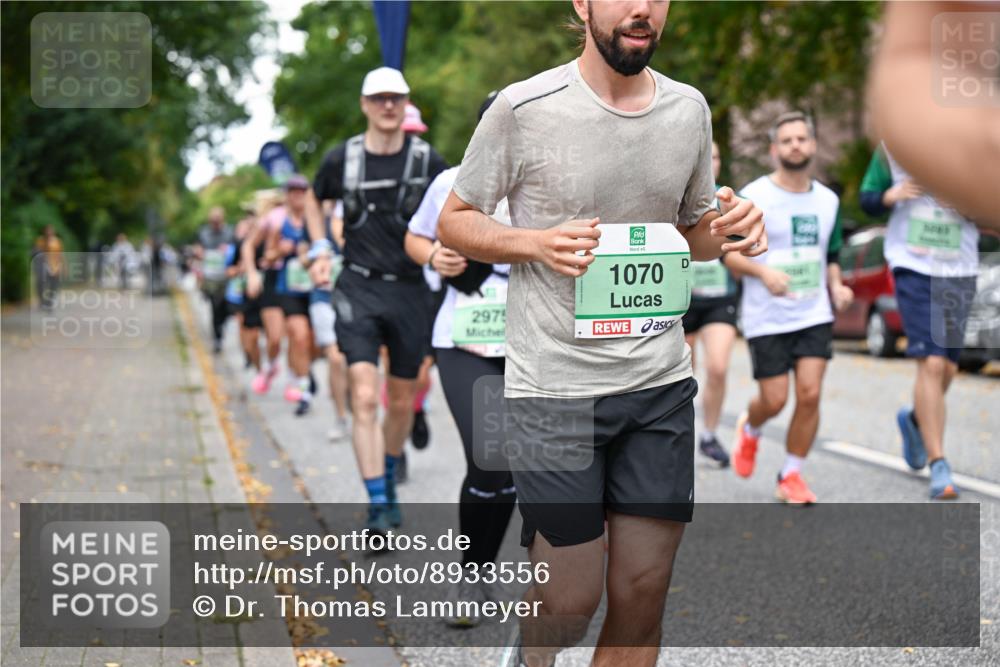 21.09.2025 - PSD Bank Halbmarathon Dr. Thomas Lammeyer http://msf.ph/oto/8933556 21.09.2025 10:54:36 Laufen 2975, 1070, 5065 meine-sportfotos.de