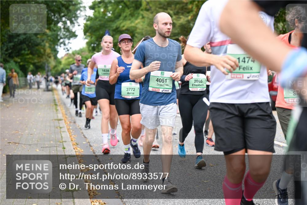 21.09.2025 - PSD Bank Halbmarathon Dr. Thomas Lammeyer http://msf.ph/oto/8933577 21.09.2025 10:54:39 Laufen 1638, 4051, 3772, 2865, 1474 meine-sportfotos.de