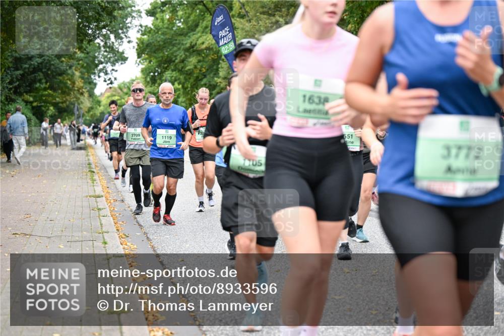 21.09.2025 - PSD Bank Halbmarathon Dr. Thomas Lammeyer http://msf.ph/oto/8933596 21.09.2025 10:54:41 Laufen 2709, 1119, 32, 02, 1, 705, 1638, 551, 3772 meine-sportfotos.de