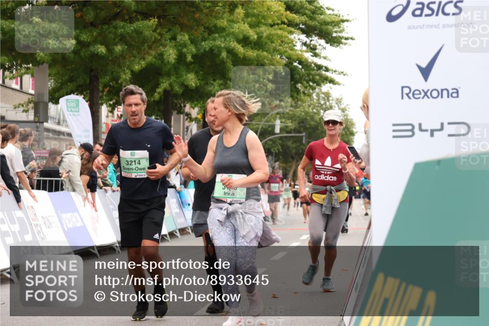 21.09.2025 - PSD Bank Halbmarathon Strokosch-Dieckow http://msf.ph/oto/8933645 21.09.2025 12:24:57 Ziel 2846, 3143, 3214, 3263, 3762 meine-sportfotos.de