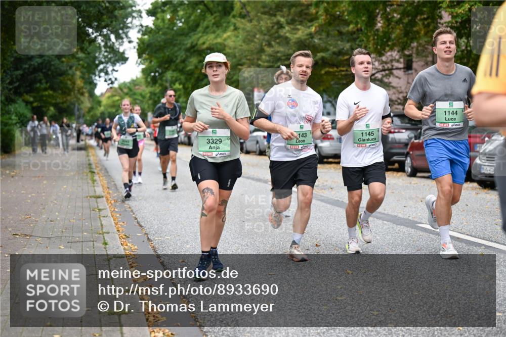21.09.2025 - PSD Bank Halbmarathon Dr. Thomas Lammeyer http://msf.ph/oto/8933690 21.09.2025 10:54:50 Laufen 143, 3329, 1145, 1144 meine-sportfotos.de