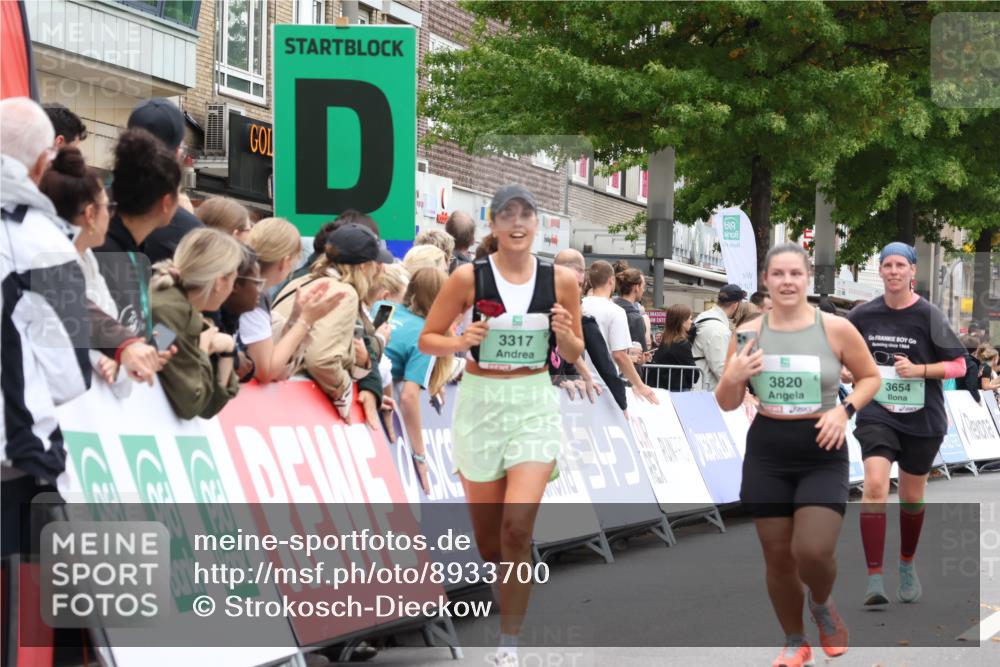 21.09.2025 - PSD Bank Halbmarathon Strokosch-Dieckow http://msf.ph/oto/8933700 21.09.2025 12:25:13 Ziel 1361, 1654, 1655, 1808, 3317, 3654, 3745, 3820, 4014 meine-sportfotos.de