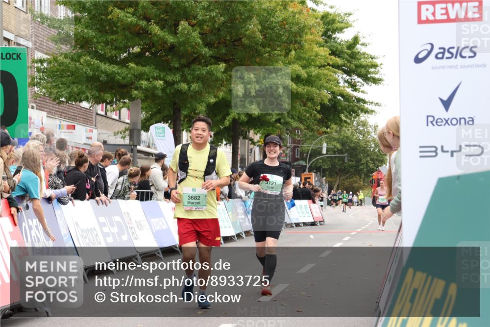 21.09.2025 - PSD Bank Halbmarathon Strokosch-Dieckow http://msf.ph/oto/8933725 21.09.2025 12:25:22 Ziel 1361, 3121, 3317, 3436, 3654, 3682, 3820 meine-sportfotos.de